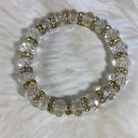 Vintage AB Austrian crystal stretch bracelet - Picture 4 of 4
